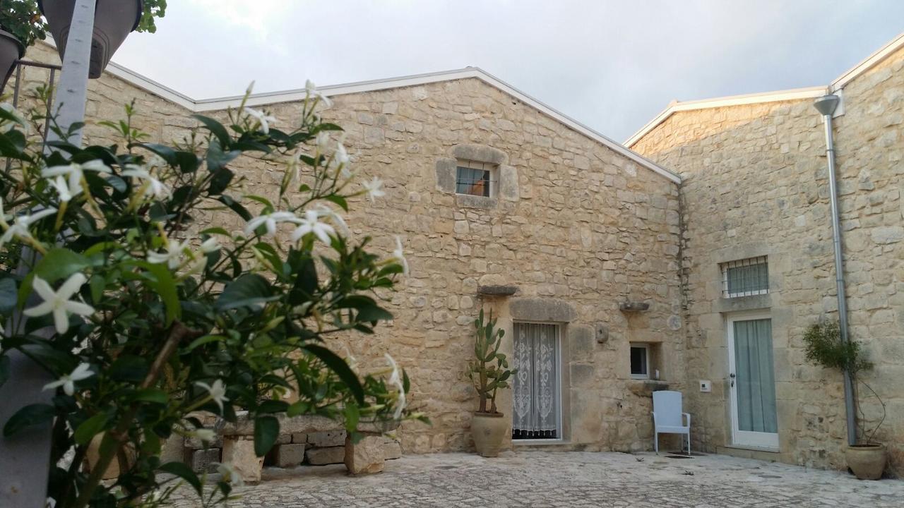 Valata Minusa Country Resort Cannizzara Exterior foto
